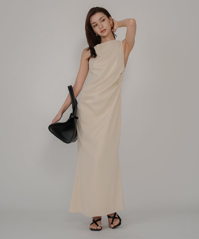 ドレス ロングワンピ 前撮り 乾坤式 参列 二次会 パーティ ディナーラウンジ 女性らしい モテワンピ デートコーデ 大人 ディナー あざと可愛い 肌見せ 韓国風 綺麗め 細見え カジュアル スタイル盛れ KINO THE KEI