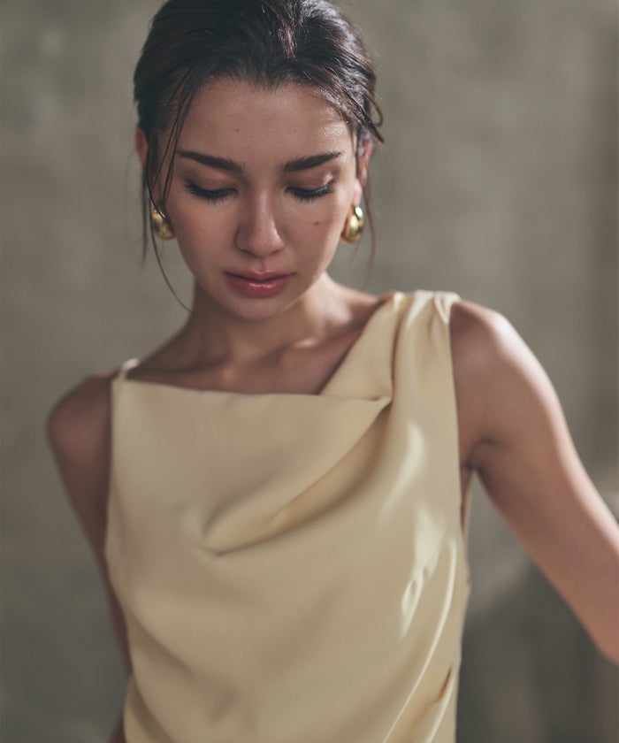 ドレス ロングワンピ 前撮り 乾坤式 参列 二次会 パーティ ディナーラウンジ 女性らしい モテワンピ デートコーデ 大人 ディナー あざと可愛い 肌見せ 韓国風 綺麗め 細見え カジュアル スタイル盛れ KINO THE KEI