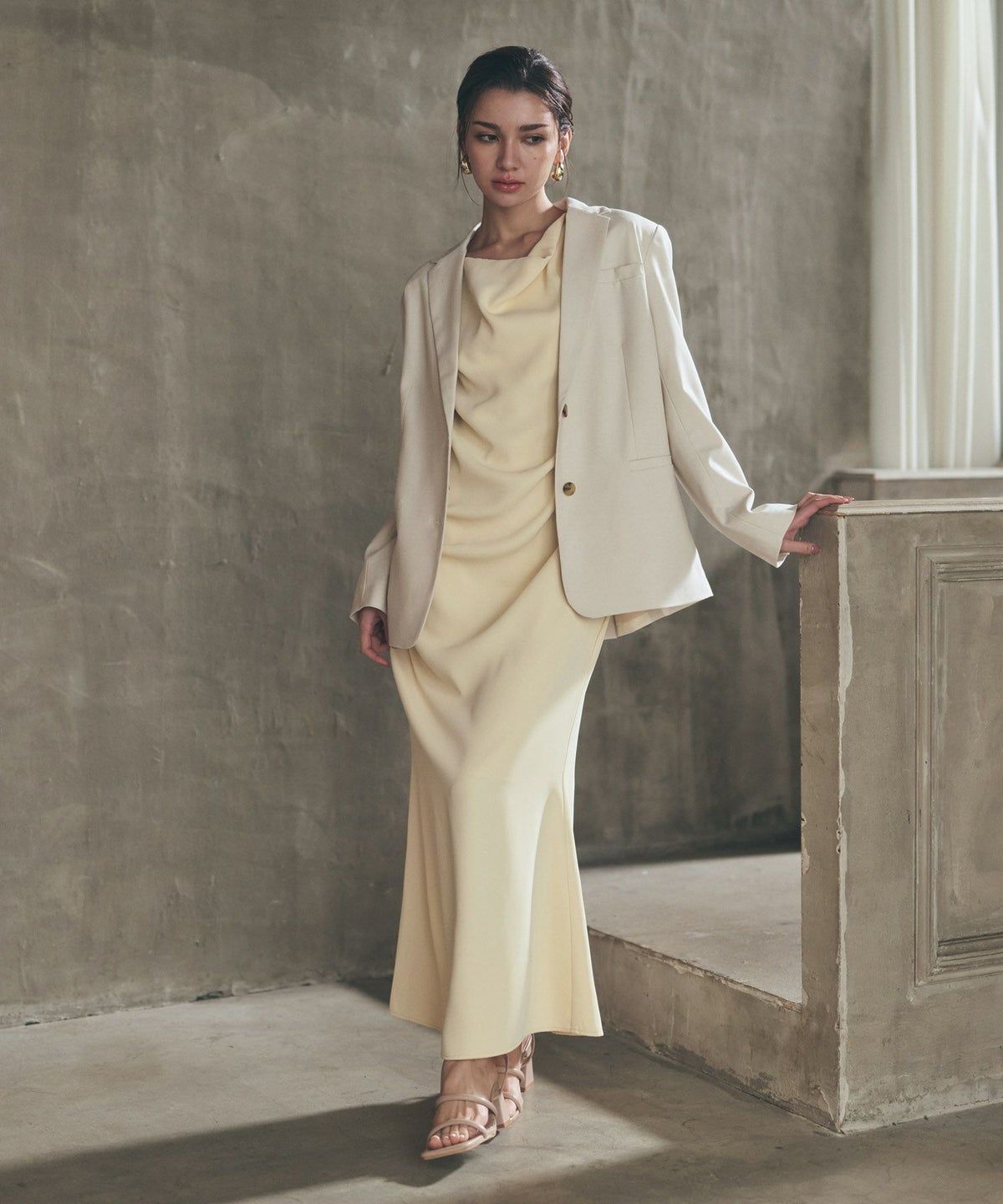 ドレス ロングワンピ 前撮り 乾坤式 参列 二次会 パーティ ディナーラウンジ 女性らしい モテワンピ デートコーデ 大人 ディナー あざと可愛い 肌見せ 韓国風 綺麗め 細見え カジュアル スタイル盛れ KINO THE KEI