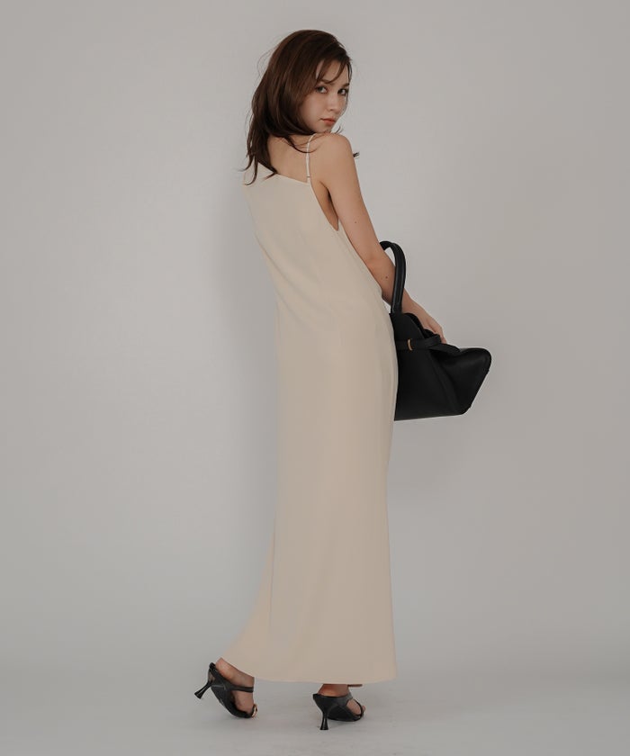 ドレス ロングワンピ 前撮り 乾坤式 参列 二次会 パーティ ディナーラウンジ 女性らしい モテワンピ デートコーデ 大人 ディナー あざと可愛い 肌見せ 韓国風 綺麗め 細見え カジュアル スタイル盛れ KINO THE KEI