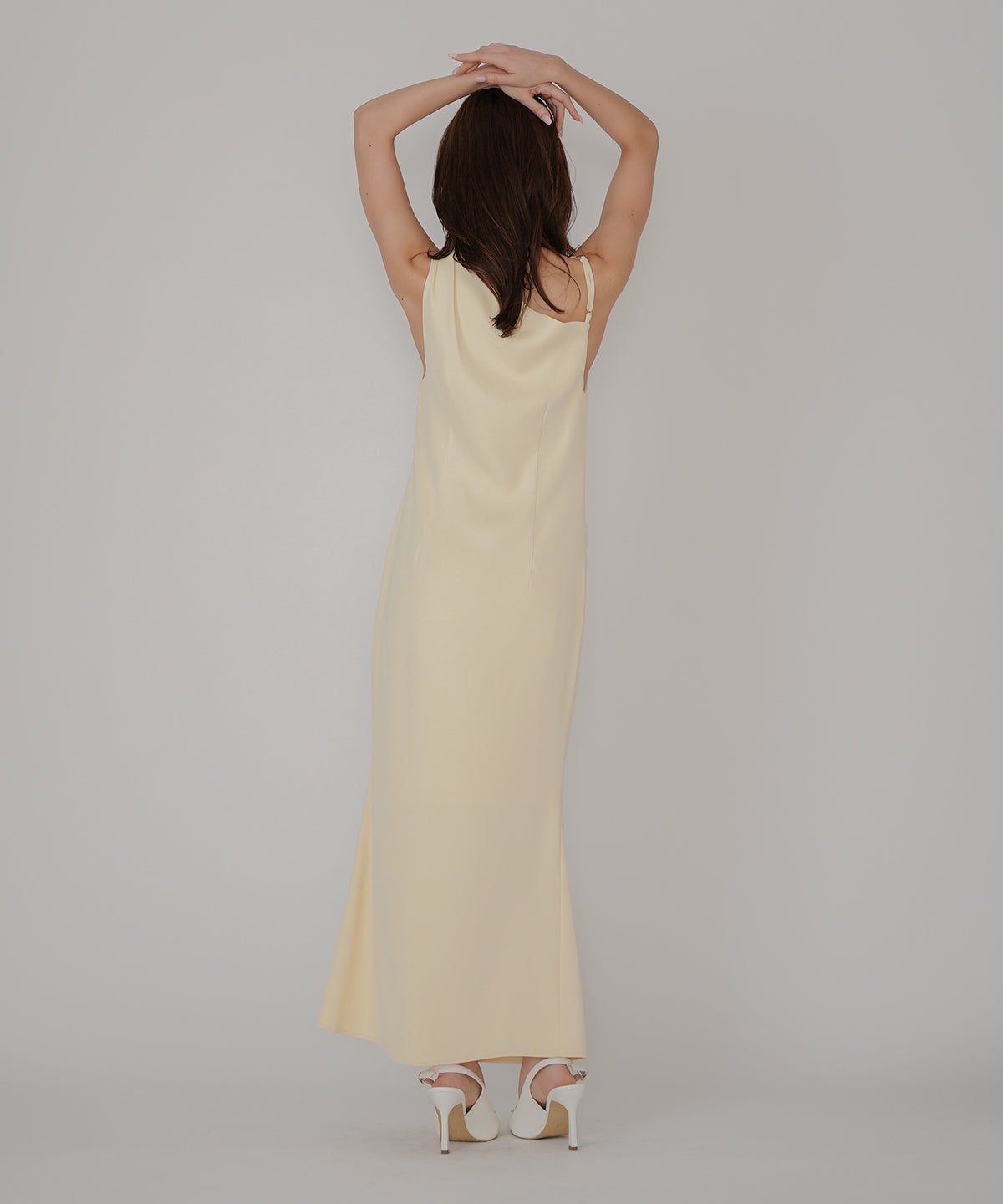 ドレス ロングワンピ 前撮り 乾坤式 参列 二次会 パーティ ディナーラウンジ 女性らしい モテワンピ デートコーデ 大人 ディナー あざと可愛い 肌見せ 韓国風 綺麗め 細見え カジュアル スタイル盛れ KINO THE KEI