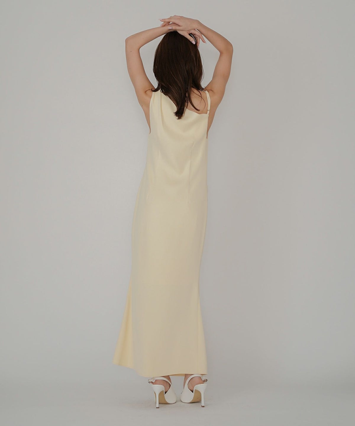 ドレス ロングワンピ 前撮り 乾坤式 参列 二次会 パーティ ディナーラウンジ 女性らしい モテワンピ デートコーデ 大人 ディナー あざと可愛い 肌見せ 韓国風 綺麗め 細見え カジュアル スタイル盛れ KINO THE KEI