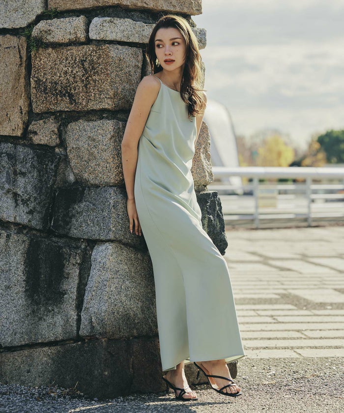 ドレス ドレープワンピ ロングワンピ パックオープン 背中開き 前撮り 乾坤式 参列 二次会 パーティ ディナーラウンジ 女性らしい タイト モテワンピ デートコーデ 大人 ディナー あざと可愛い 肌見せ 韓国風 綺麗め 細見え カジュアル スタイル盛れ KINO THE KEI