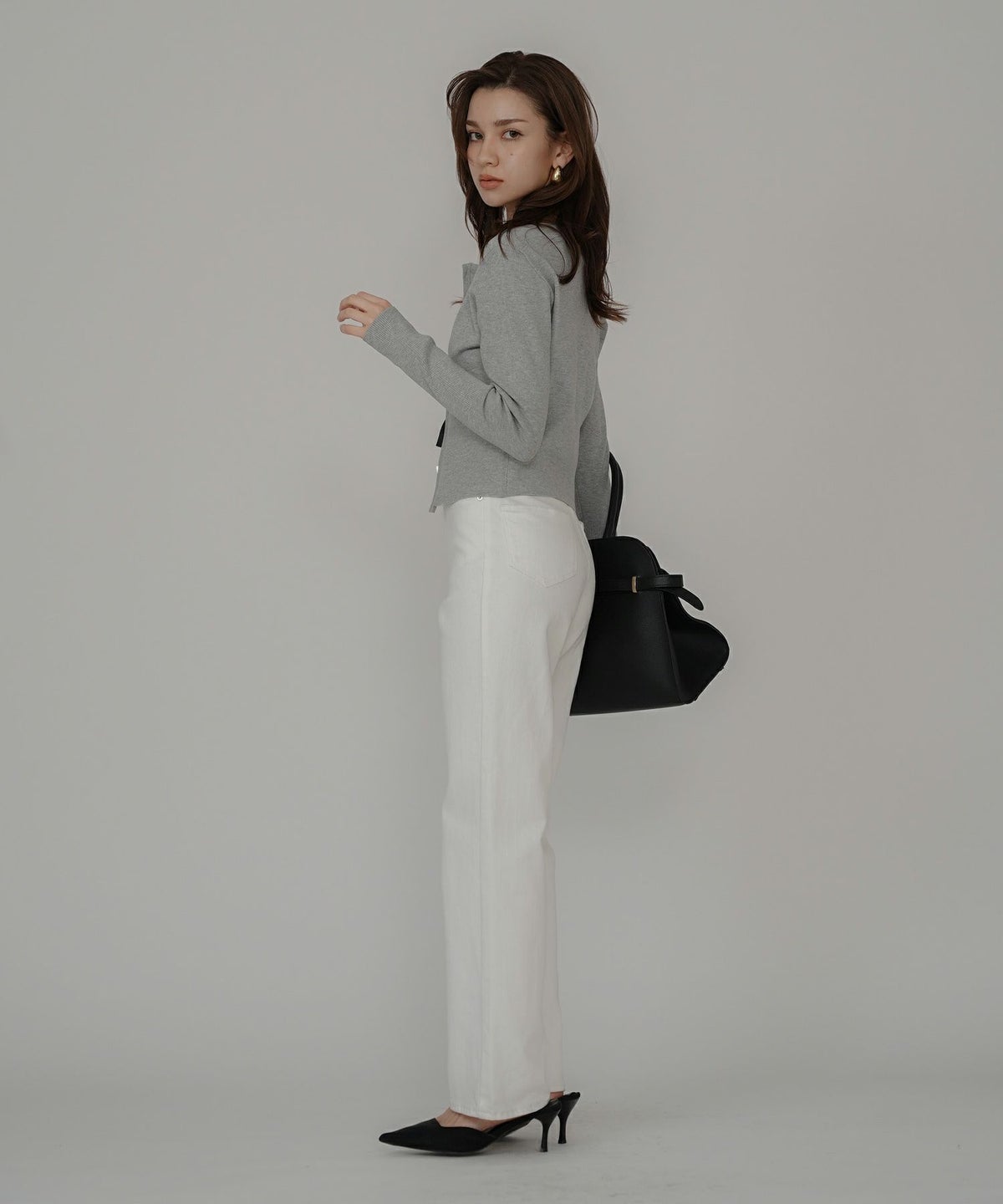 リラックスウェア スウェット 短丈ニット Y2K パジャマ 部屋着 ダル着 モテニット カットソー デートコーデ ドライブ 空港ファッション 大人 あざと可愛い 肌見せ 韓国風 綺麗め 細見え カジュアル らくちん KINO THE KEI