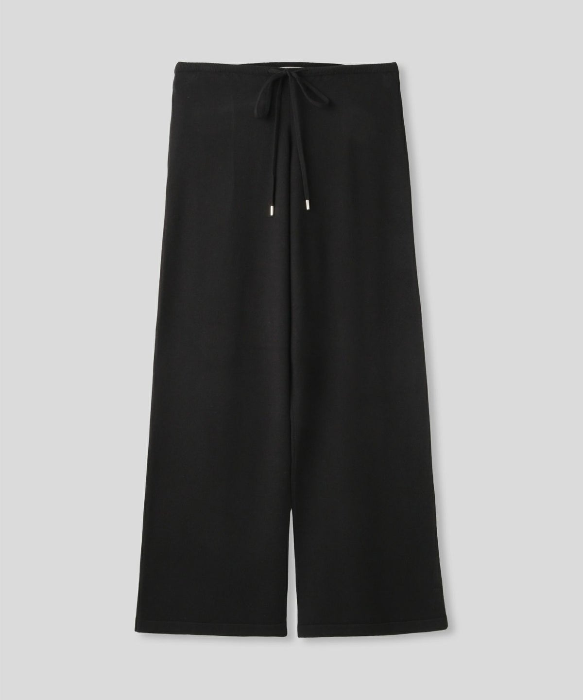 リラックスウェア スウェット Y2K パジャマ 部屋着 ダル着 スポーティ モテニット デートコーデ 大人 あざと可愛い 肌見せ 韓国風 綺麗め 細見え カジュアル 空港ファッション らくちん KINO THE KEI