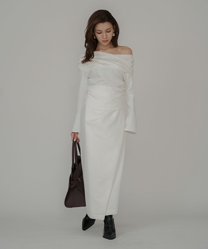 ナロースカート 骨スト ロングスカート タイトスカート モテニット カットソー デートコーデ ディナー 大人 あざと可愛い 肌見せ 韓国風 綺麗め 細見え カジュアル ウエストカバー お腹周りカバー らくちん KINO THE KEI