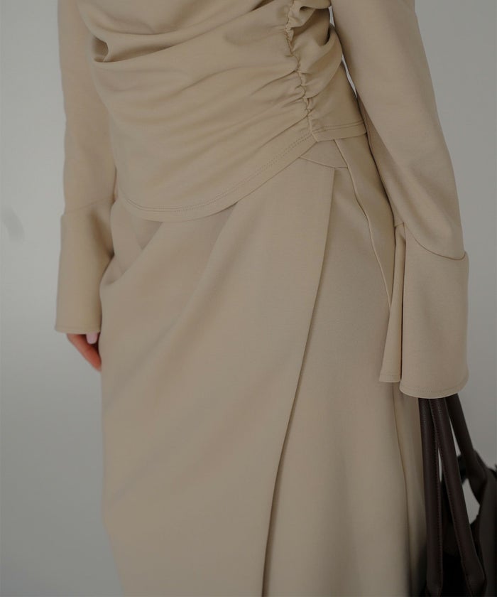 ナロースカート 骨スト ロングスカート タイトスカート モテニット カットソー デートコーデ ディナー 大人 あざと可愛い 肌見せ 韓国風 綺麗め 細見え カジュアル ウエストカバー お腹周りカバー らくちん KINO THE KEI