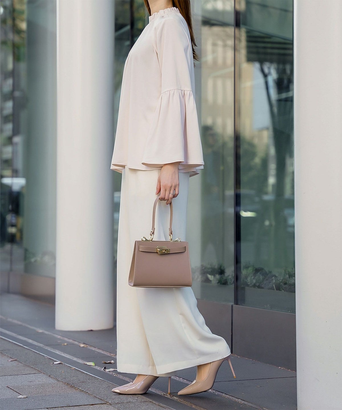 2way フリルネック ベルスリーブ ブラウス フォーマル オケージョン 洗える ホワイト ピンクベージュ ネイビー M