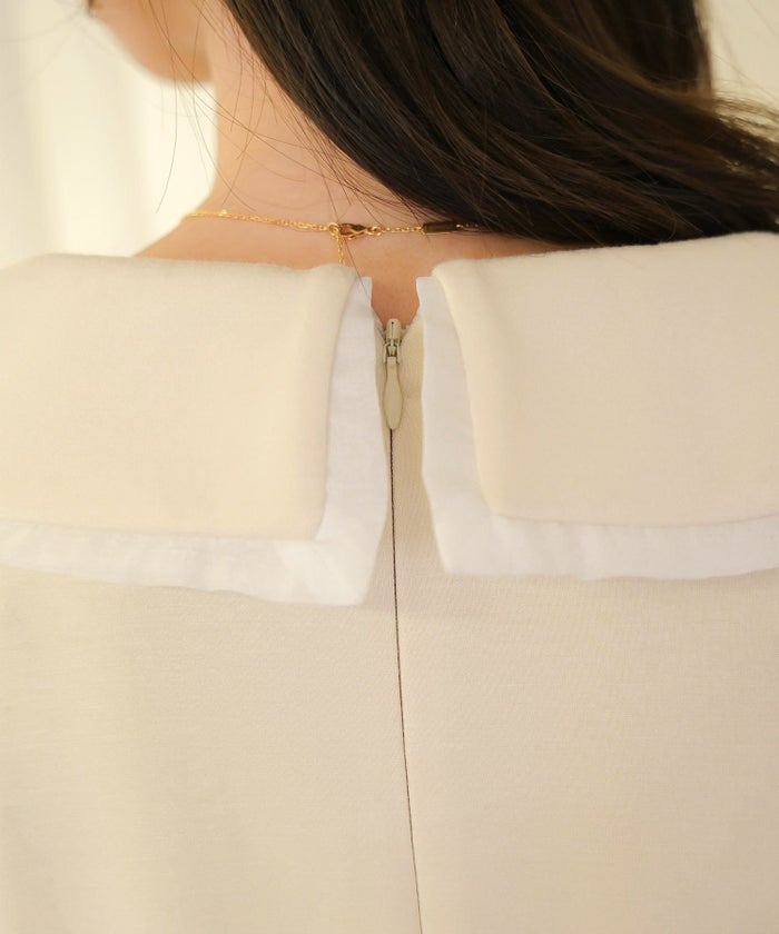 ワンピース アシメカラー きれいめ 上品 エレガント フェミニン アイボリー ネイビー シアー エアリー あたたか カットソー ダンボールニット 伸縮 後ろファスナー 着脱 長袖 セミオケージョン