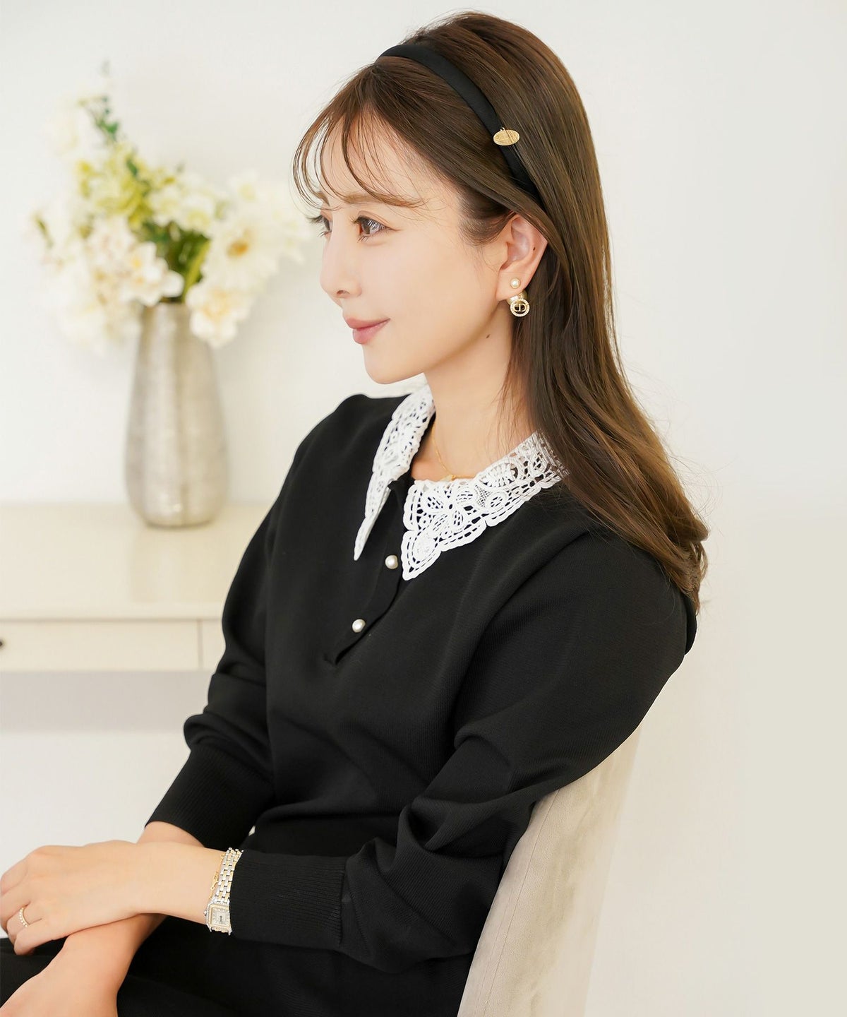 グッズ ヘアアクセサリー カチューシャ 細身 クッション 痛くなりにくい ベージュ ブラック シンプル チャーム