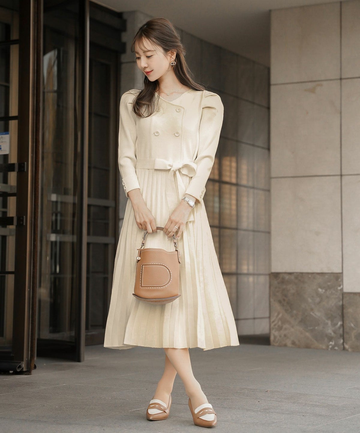 ワンピース オケージョン 袖山タック フレア 長袖 ニット 上品 エレガント フェミニン きれいめ 可愛い ダブルボタン