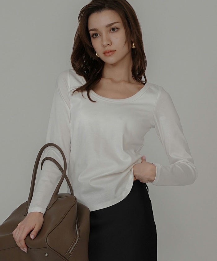 uネック tシャツ クルーネック 深め カットソー タイト ルームウエア オシャレ 無地 オフショル ロンT  女性らしい モテワンピ デートコーデ 大人 ディナー あざと可愛い 肌見せ 韓国風 綺麗め 細見え カジュアル スタイル盛れ KINO THE KEI