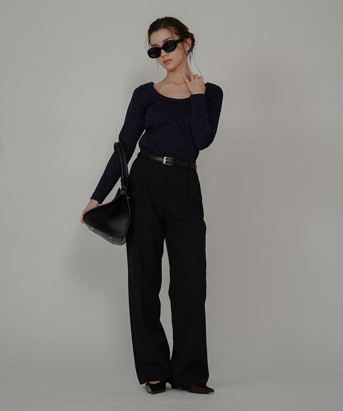 uネック tシャツ クルーネック 深め カットソー タイト ルームウエア オシャレ 無地 オフショル ロンT  女性らしい モテワンピ デートコーデ 大人 ディナー あざと可愛い 肌見せ 韓国風 綺麗め 細見え カジュアル スタイル盛れ KINO THE KEI