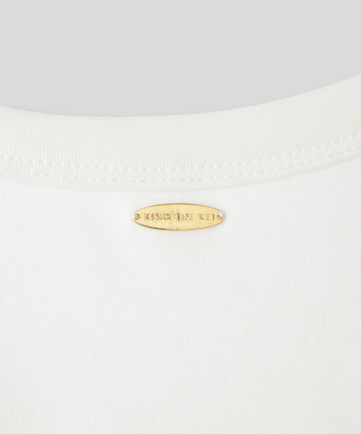 uネック tシャツ クルーネック 深め カットソー タイト ルームウエア オシャレ 無地 オフショル ロンT  女性らしい モテワンピ デートコーデ 大人 ディナー あざと可愛い 肌見せ 韓国風 綺麗め 細見え カジュアル スタイル盛れ KINO THE KEI