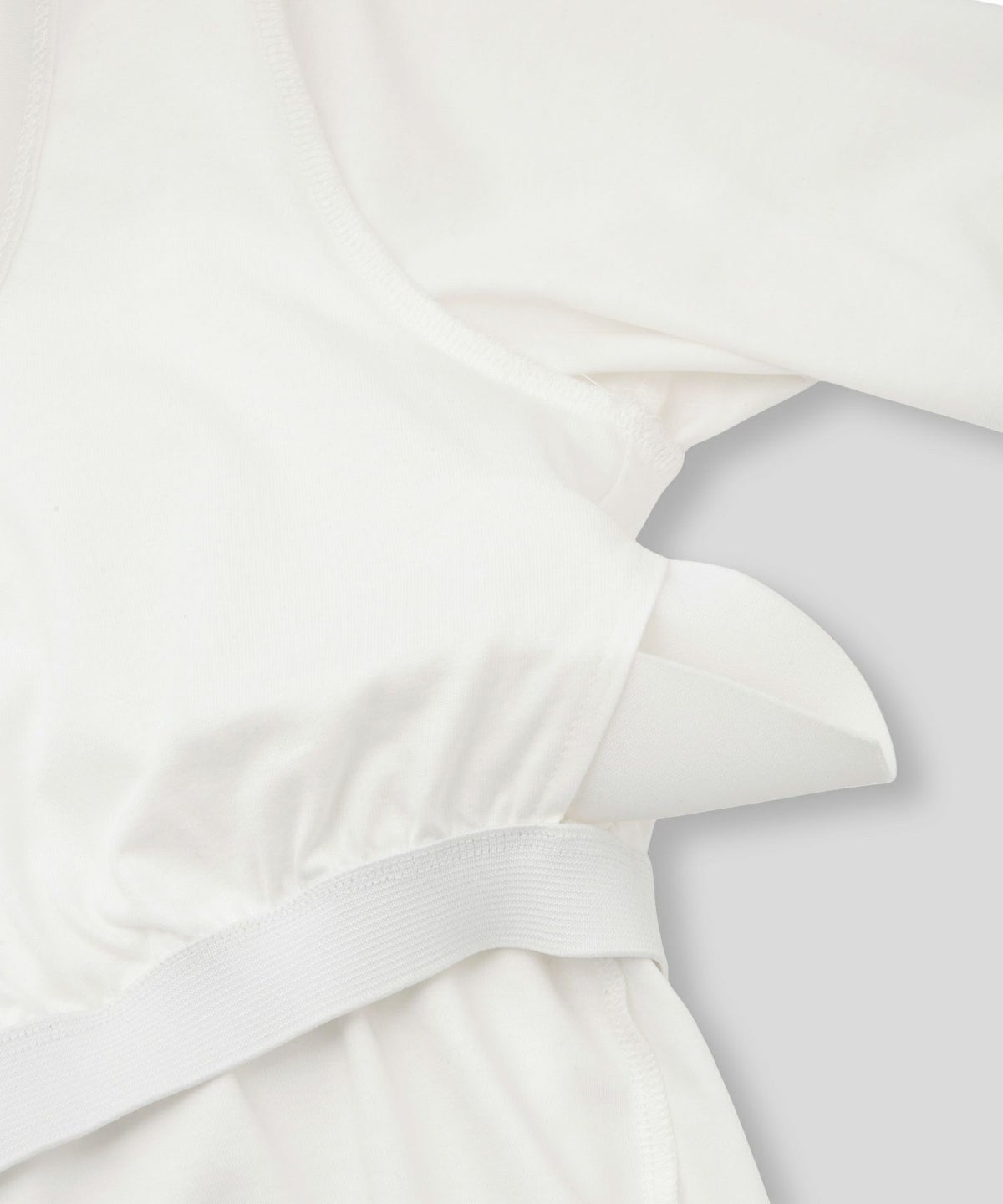 uネック tシャツ クルーネック 深め カットソー タイト ルームウエア オシャレ 無地 オフショル ロンT  女性らしい モテワンピ デートコーデ 大人 ディナー あざと可愛い 肌見せ 韓国風 綺麗め 細見え カジュアル スタイル盛れ KINO THE KEI