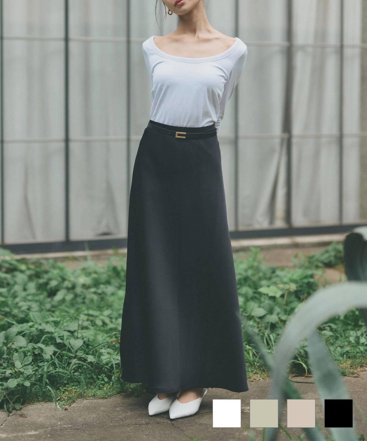 シンプル デートコーデ 大人 あざと可愛い 肌見せ 韓国風 綺麗め 細見え カジュアル スタイル盛れ KINO THE KEI ベルトループ サテン スカート KINO THE KEI