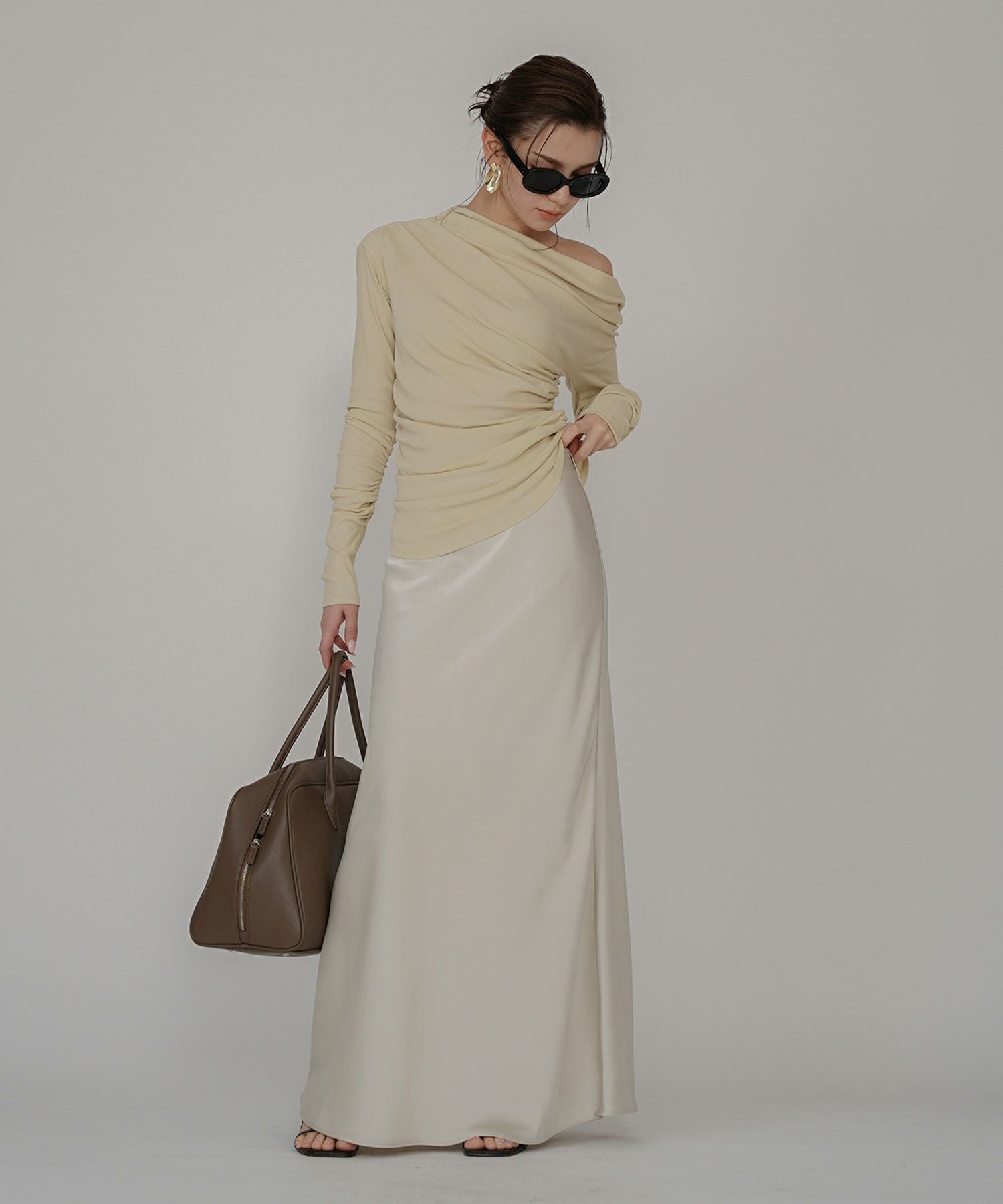 4/下旬頃発送予定！ベルトループ サテン スカート KINO THE KEI 全4色