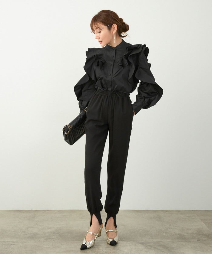 手洗い可 ビッグカラー 大人可愛い 上品 きれいめ オフィス 大人カジュアル フェミニン 白黒 ジョイントスペース