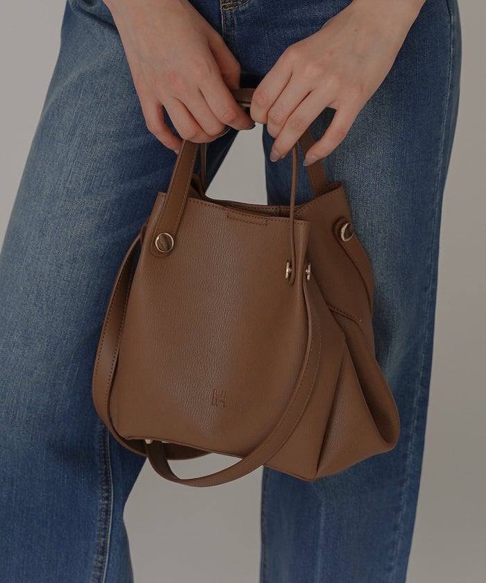 ルーズ 大容量 通勤 ビジネス 通学 スクールバッグ オシャレ 無地 女性らしい Y2K 軽い 2ピース ポーチ付き デートコーデ 大人 あざと可愛い 韓国系 綺麗め カジュアル スタイル盛れ KINO THE KEI