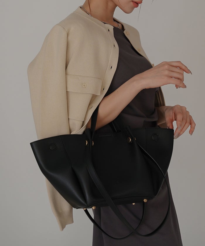 ルーズ 大容量 通勤 ビジネス 通学 スクールバッグ オシャレ 無地 女性らしい Y2K 軽い 2ピース ポーチ付き デートコーデ 大人 あざと可愛い 韓国系 綺麗め カジュアル スタイル盛れ KINO THE KEI