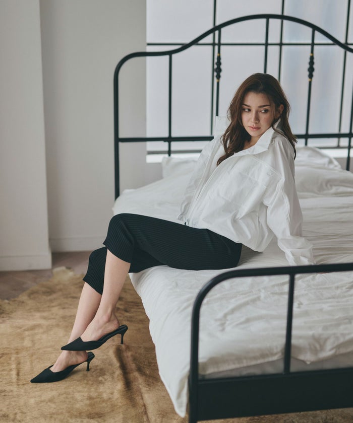 トラックジャケット ナイロン トップス ジップアウター スタンドカラー ジャンバー スポーティー 短丈 ミドル丈 ゆったり 普段使い 着回し 重ね着 オールシーズン ルームウェア 部屋着 リラックス 休日 ワークアウト ヨガ ジム ウェア ランニング ウォーキング 通勤 韓国風 韓国系 スタイル盛れ KINO THE KEI