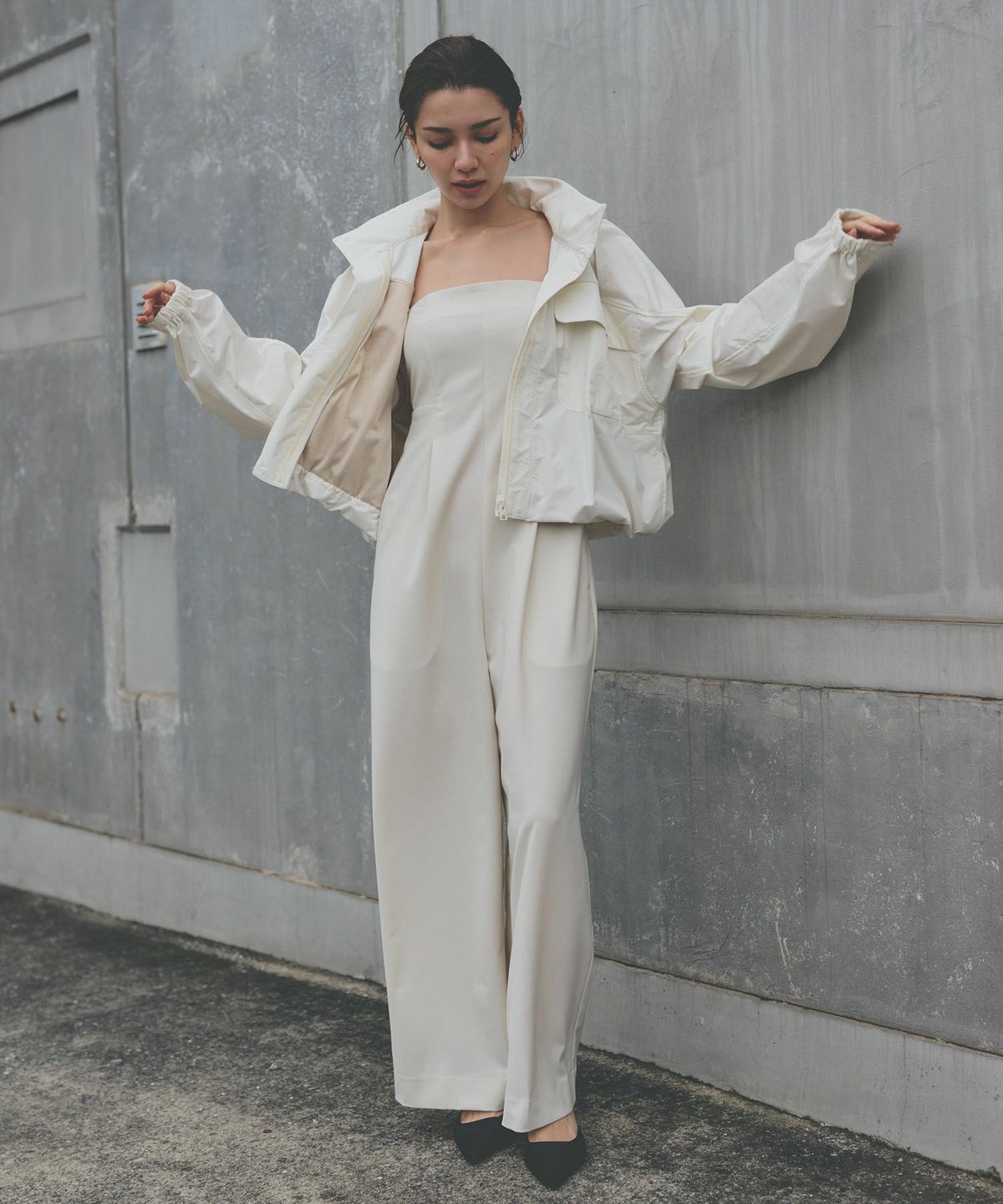 トラックジャケット ナイロン トップス ジップアウター スタンドカラー ジャンバー スポーティー 短丈 ミドル丈 ゆったり 普段使い 着回し 重ね着 オールシーズン ルームウェア 部屋着 リラックス 休日 ワークアウト ヨガ ジム ウェア ランニング ウォーキング 通勤 韓国風 韓国系 スタイル盛れ KINO THE KEI