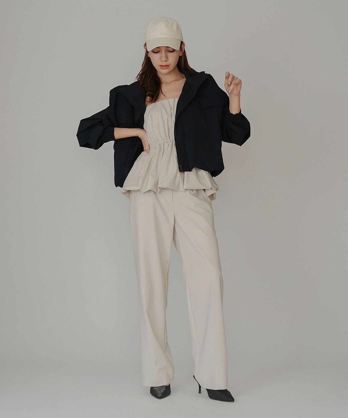 トラックジャケット ナイロン トップス ジップアウター スタンドカラー ジャンバー スポーティー 短丈 ミドル丈 ゆったり 普段使い 着回し 重ね着 オールシーズン ルームウェア 部屋着 リラックス 休日 ワークアウト ヨガ ジム ウェア ランニング ウォーキング 通勤 韓国風 韓国系 スタイル盛れ KINO THE KEI