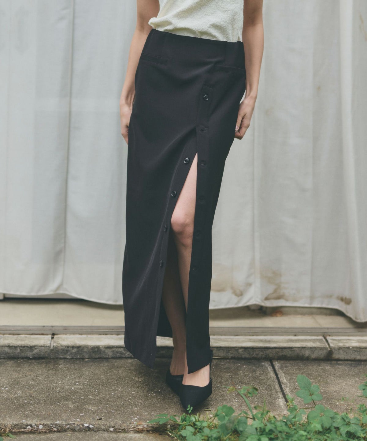 ペンシルスカート ツイル ナローシルエット スリット入り カジュアル エレガント 海外系 きれいめ 韓国風 韓国系 スタイル盛れ KINO THE KEI