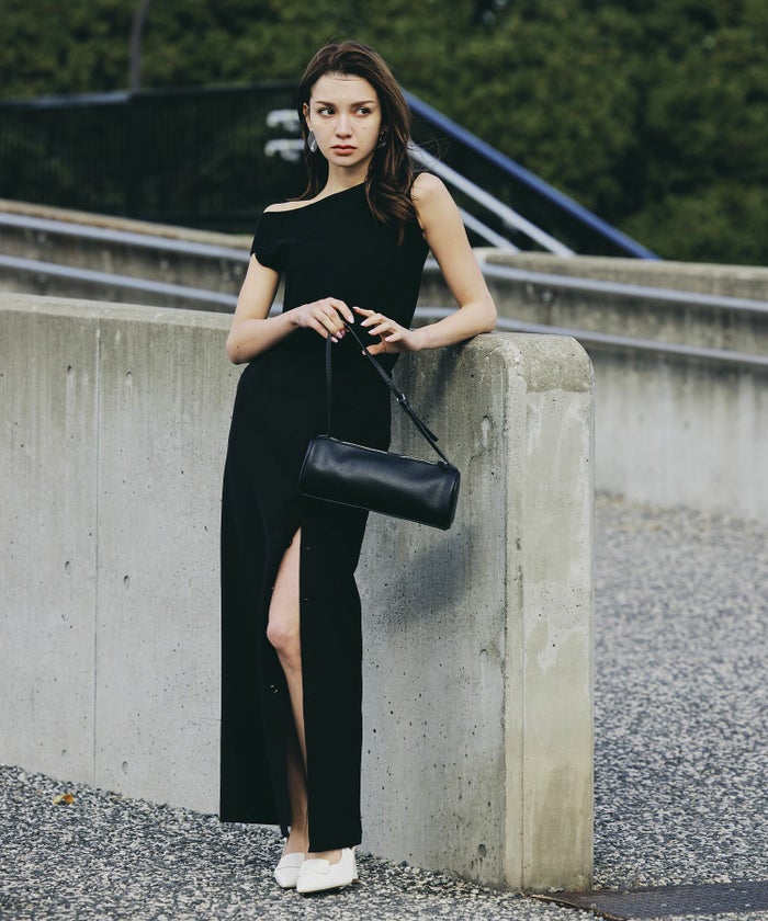 ペンシルスカート ツイル ナローシルエット スリット入り カジュアル エレガント 海外系 きれいめ 韓国風 韓国系 スタイル盛れ KINO THE KEI