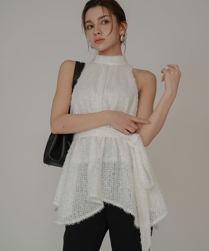 無地 女性らしい モテコーデ デートコーデ 大人 あざと可愛い 肌見せ 港区 ラウンジ 韓国風 韓国系 カジュアル エレガント 海外系 きれいめ 細見え カジュアル スタイル盛れ KINO THE KEI