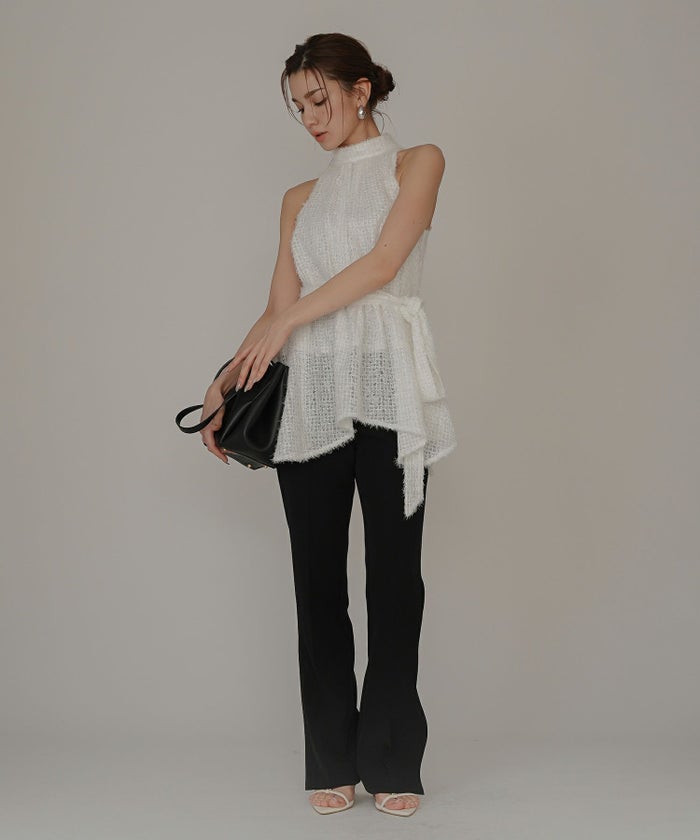 無地 女性らしい モテコーデ デートコーデ 大人 あざと可愛い 肌見せ 港区 ラウンジ 韓国風 韓国系 カジュアル エレガント 海外系 きれいめ 細見え カジュアル スタイル盛れ KINO THE KEI