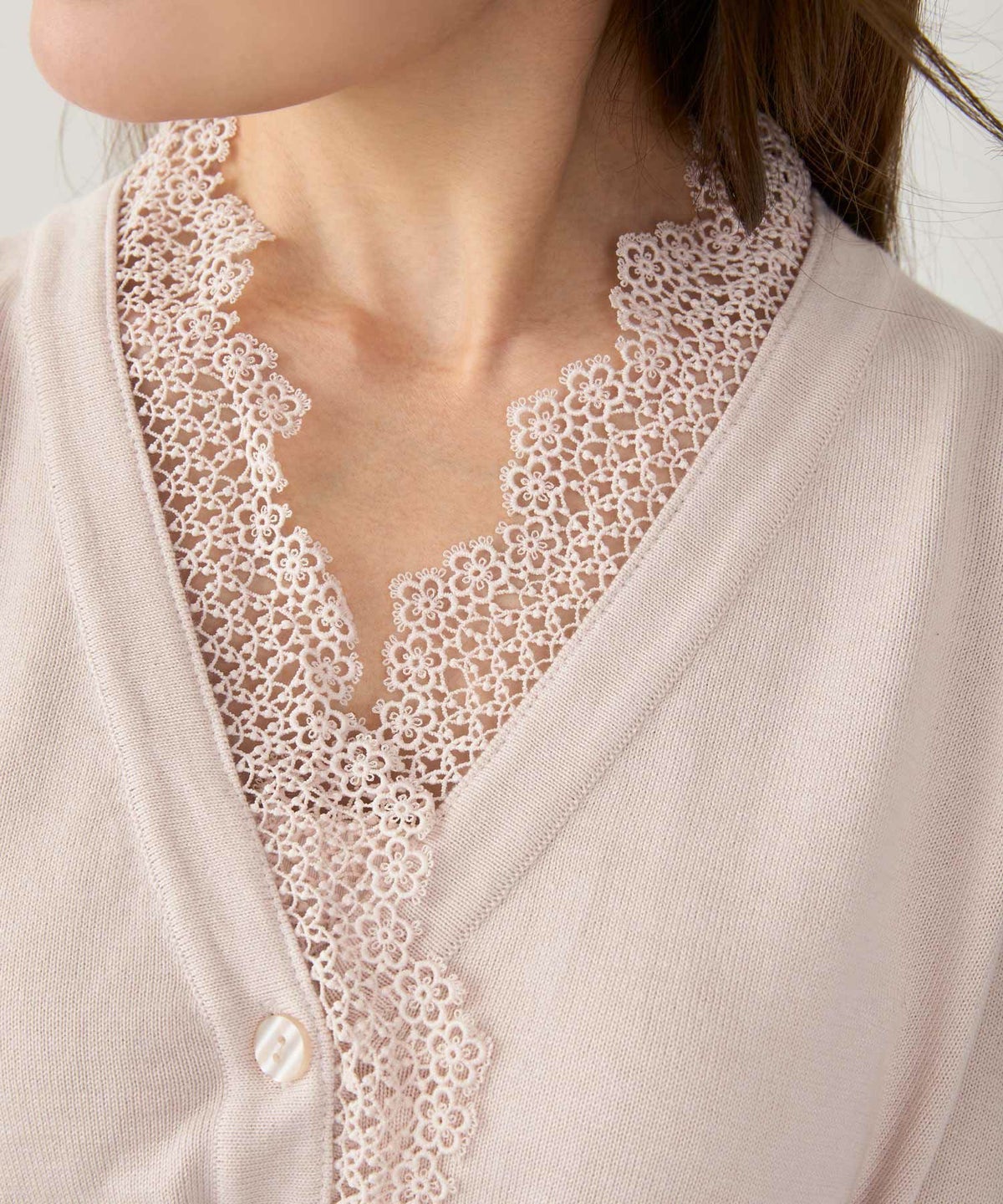 手洗い可 トップス レディース おしゃれ オフィス きれいめ 大人カジュアル フェニミン 長袖 ジョイントスペース