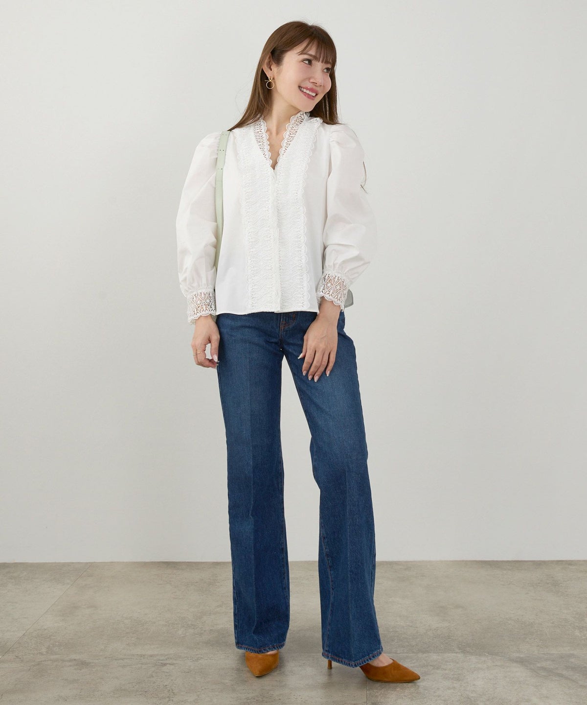 手洗い可 オケージョン 大人可愛い 上品 きれいめ オフィス 大人カジュアル フェミニン 白黒 ジョイントスペース