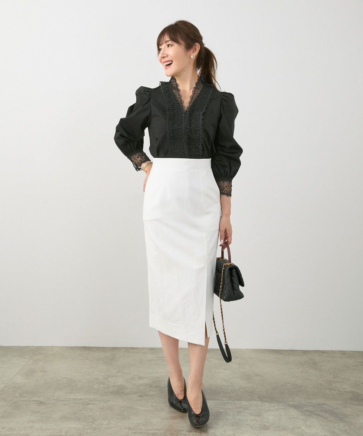 手洗い可 オケージョン 大人可愛い 上品 きれいめ オフィス 大人カジュアル フェミニン 白黒 ジョイントスペース