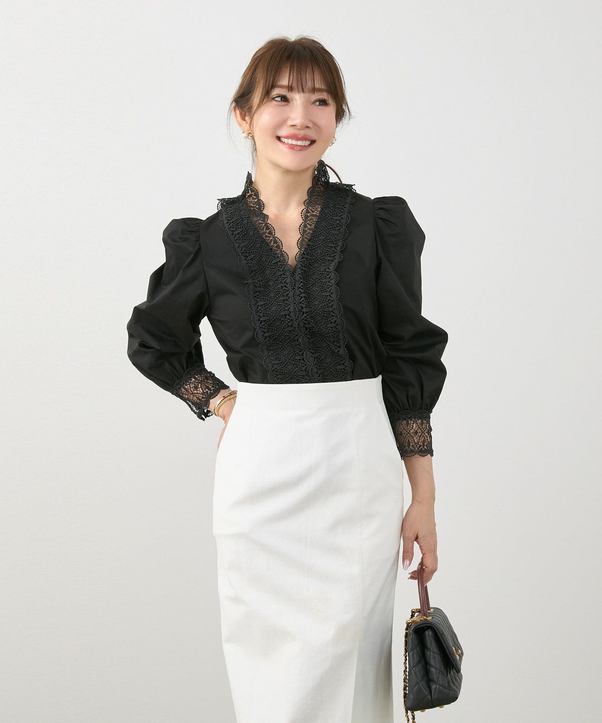 手洗い可 オケージョン 大人可愛い 上品 きれいめ オフィス 大人カジュアル フェミニン 白黒 ジョイントスペース