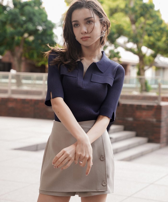 サマーニット スリット入り シンプル 大人可愛い きれいめ カジュアル 通勤 通学 涼しい 快適 無地 Tシャツ風 ニットポロ 上品 体型カバー 大人女子 夏服 海外系 きれいめ 韓国風 韓国系 スタイル盛れ KINO THE KEI