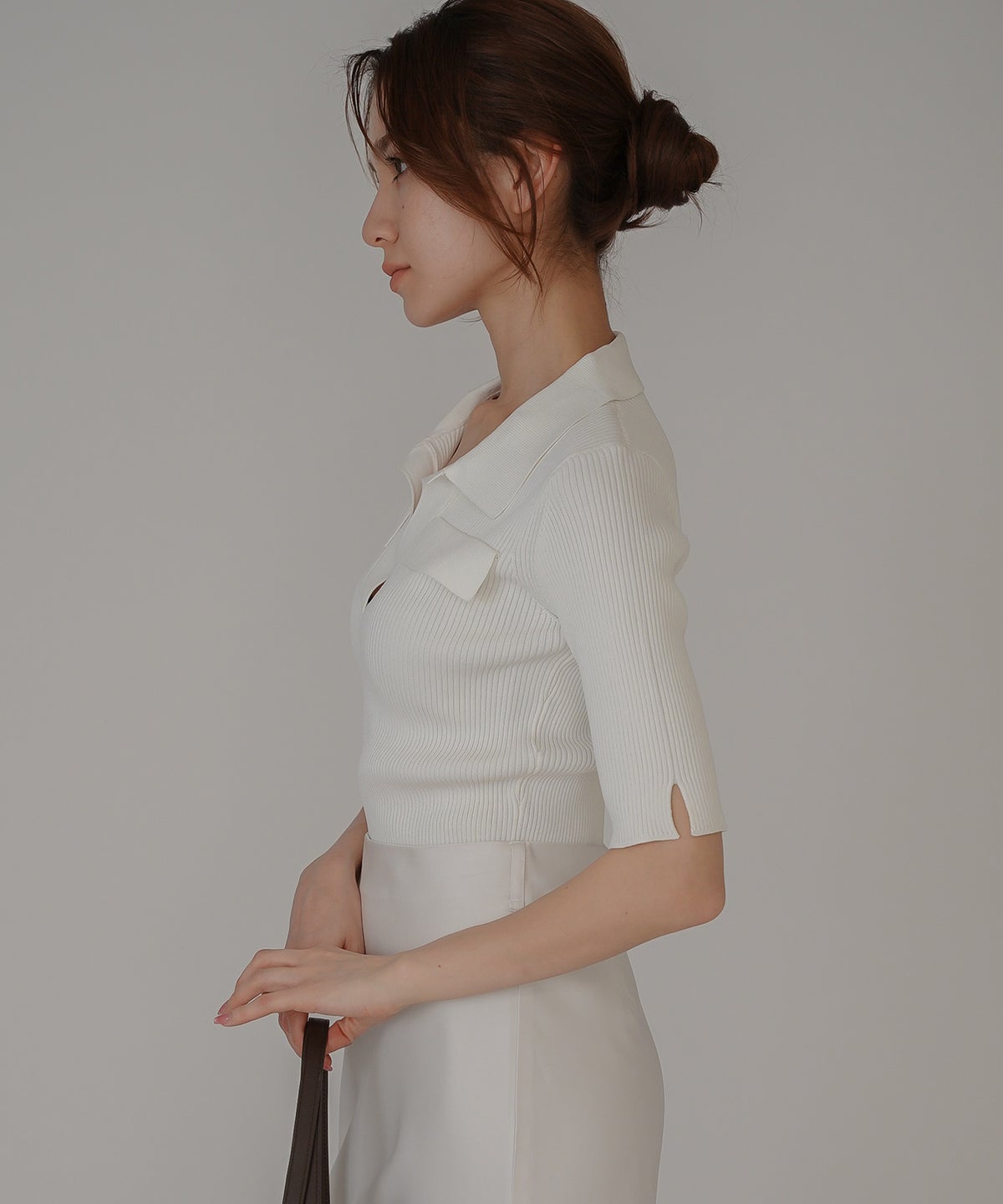 サマーニット スリット入り シンプル 大人可愛い きれいめ カジュアル 通勤 通学 涼しい 快適 無地 Tシャツ風 ニットポロ 上品 体型カバー 大人女子 夏服 海外系 きれいめ 韓国風 韓国系 スタイル盛れ KINO THE KEI