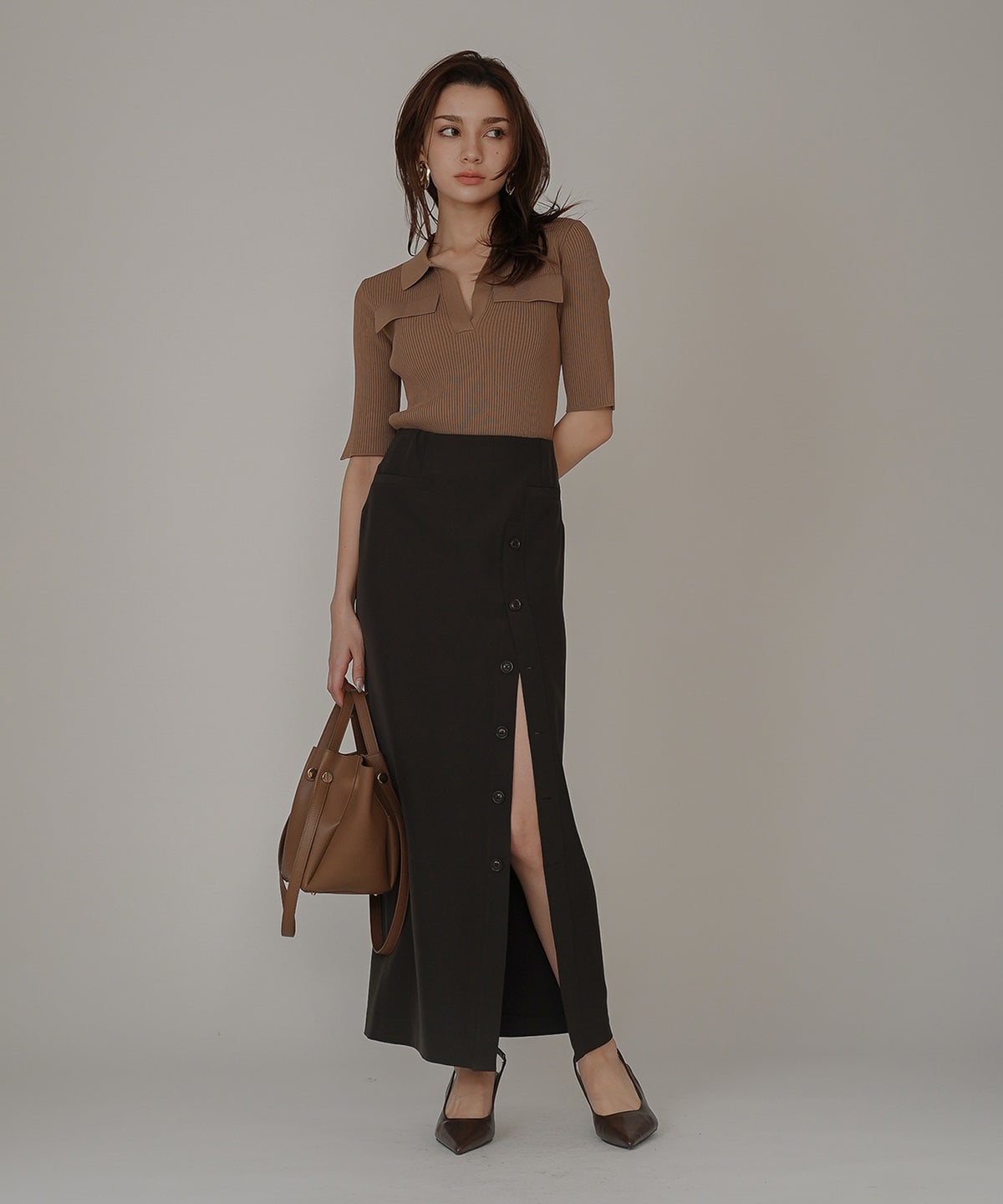 サマーニット スリット入り シンプル 大人可愛い きれいめ カジュアル 通勤 通学 涼しい 快適 無地 Tシャツ風 ニットポロ 上品 体型カバー 大人女子 夏服 海外系 きれいめ 韓国風 韓国系 スタイル盛れ KINO THE KEI