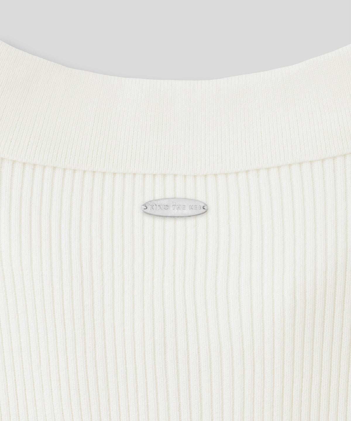 サマーニット スリット入り シンプル 大人可愛い きれいめ カジュアル 通勤 通学 涼しい 快適 無地 Tシャツ風 ニットポロ 上品 体型カバー 大人女子 夏服 海外系 きれいめ 韓国風 韓国系 スタイル盛れ KINO THE KEI