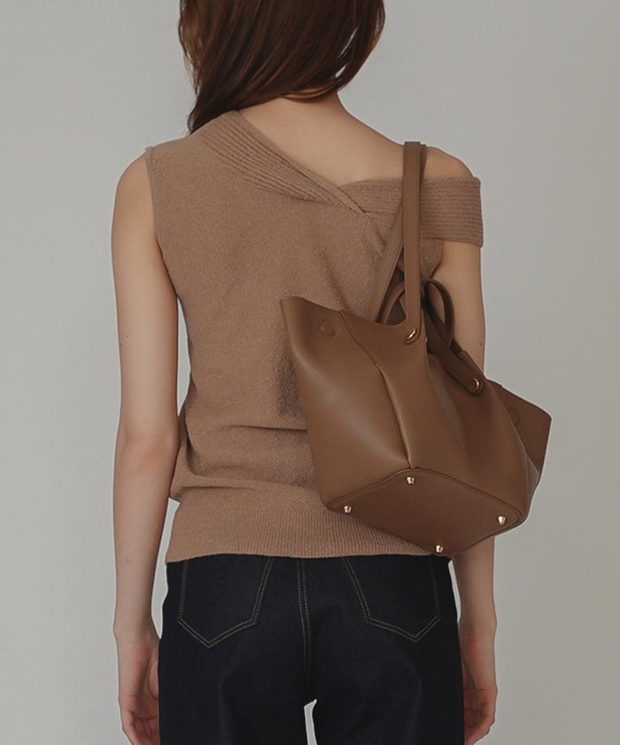 大人カジュアル カジュアル モード お洒落 ママコーデ 20代 30代 40代 デート お出かけ 普段使い 韓国 トレンド 可愛い 大人 大人女子 大人可愛い 通学 学生 女子会 パーティー 着回し デイリー レイヤード インスタ映え 体型カバー 綺麗め 細見え オフショル KINO THE KEI