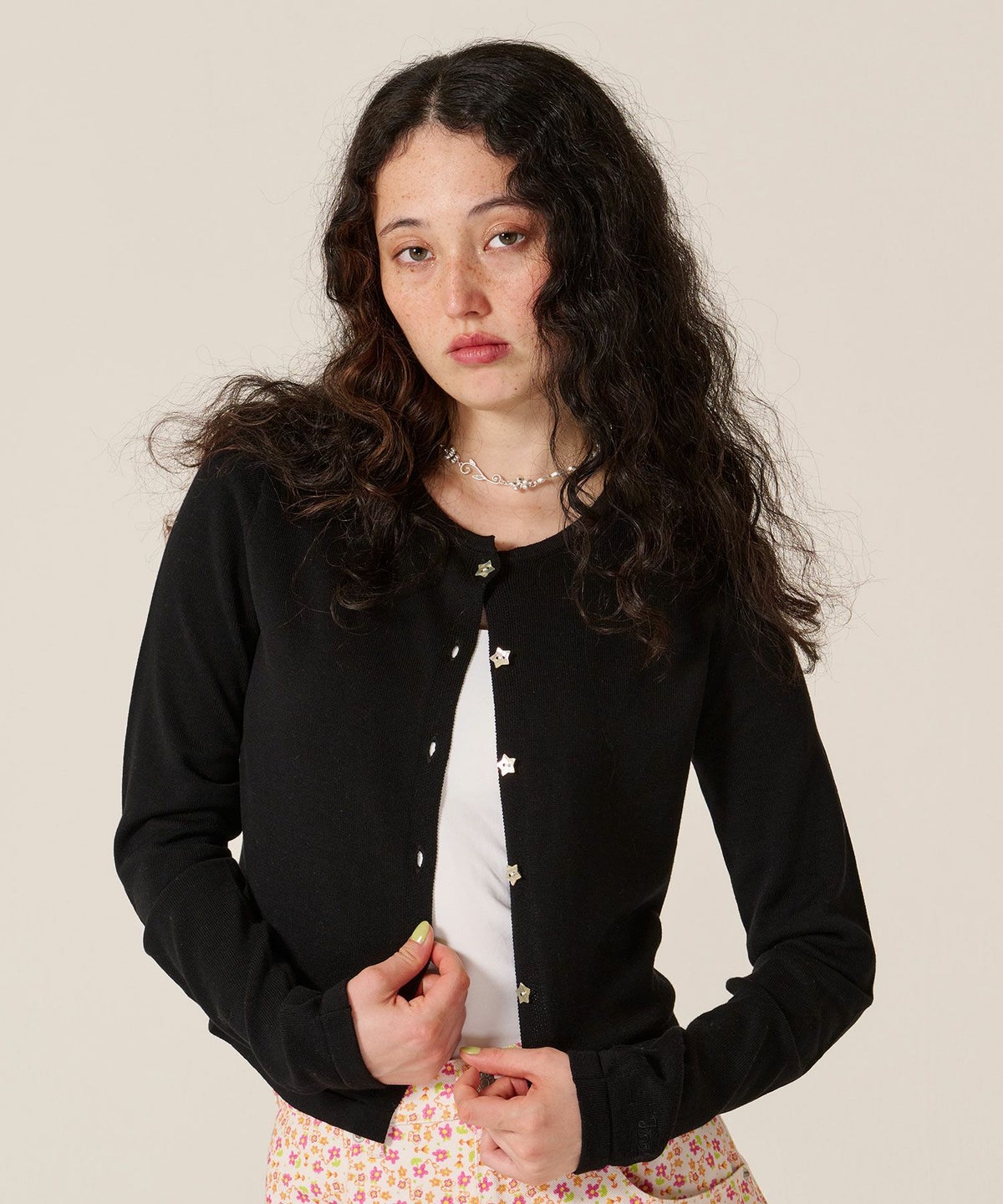 スター/ボタン/カーディガン