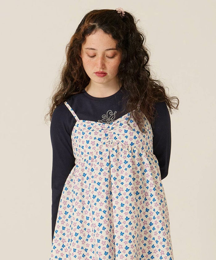 バタフライ/スタッズ/ロンT/カットソー