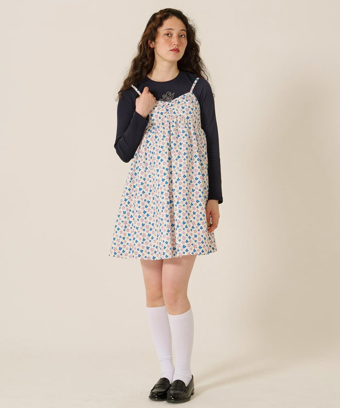 バタフライ/スタッズ/ロンT/カットソー