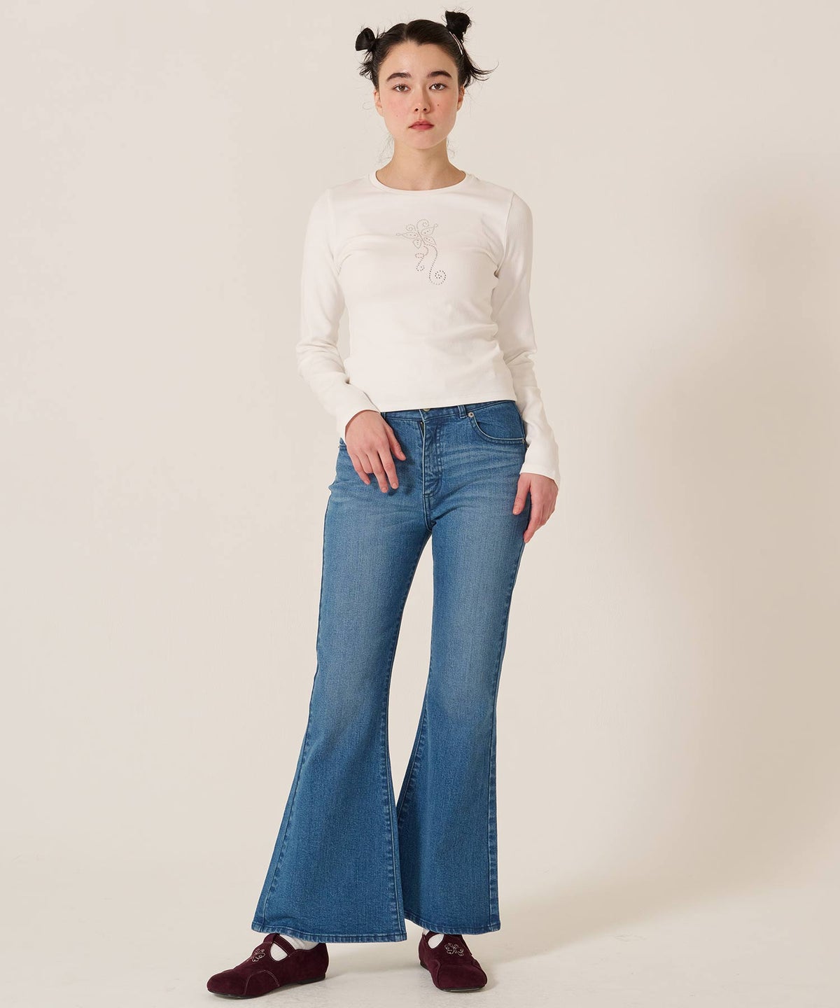 フレア/デニム/ブーツカット/フラワー スタッズ フレア デニムパンツ TINA：JOJUN