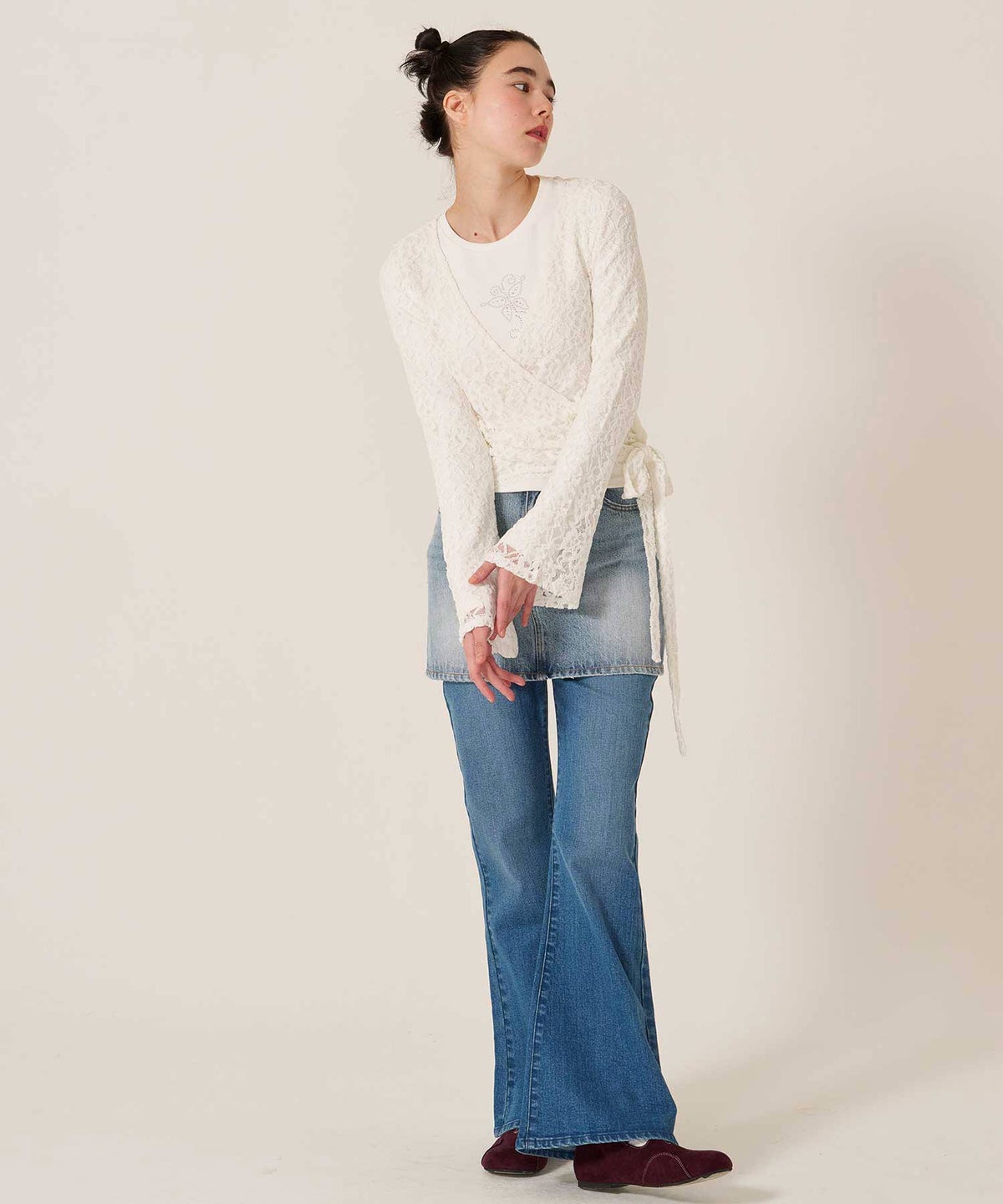 フレア/デニム/ブーツカット/フラワー スタッズ フレア デニムパンツ TINA：JOJUN