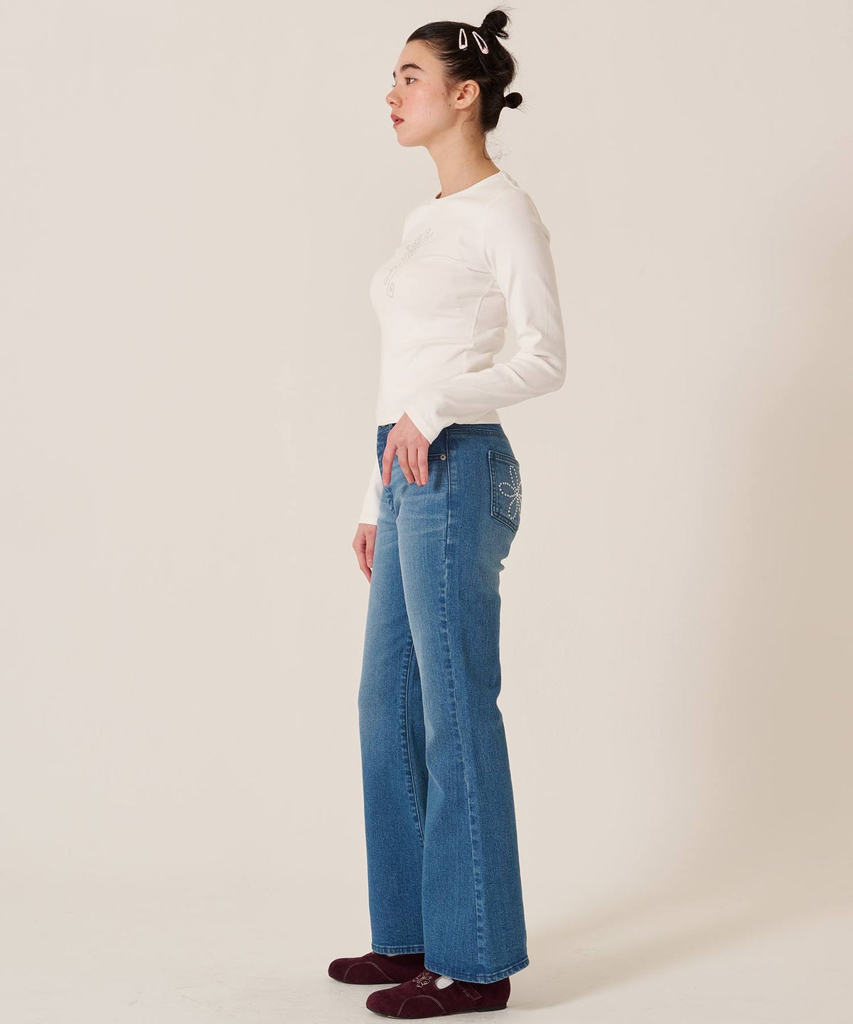 フレア/デニム/ブーツカット/フラワー スタッズ フレア デニムパンツ TINA：JOJUN