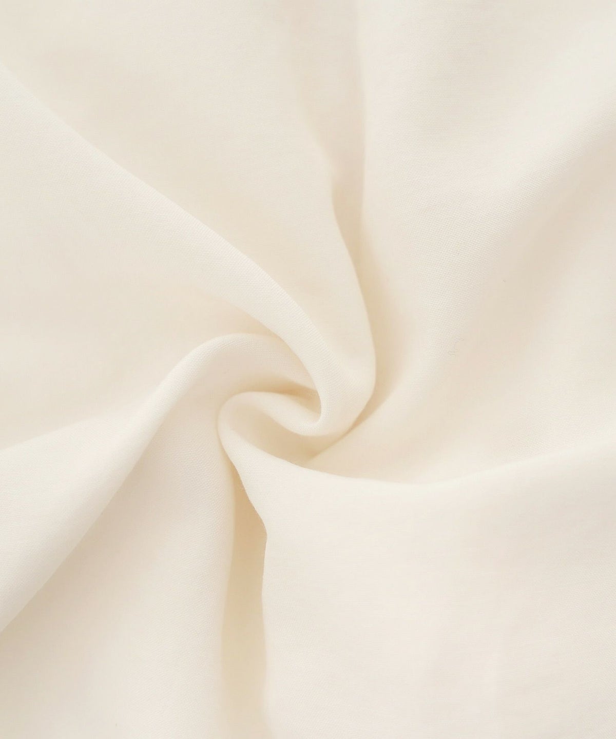 トップス ブラウス フリル ボウタイ 長袖 タック 前開き ホワイト フェミニン エレガント 上品 きれいめ