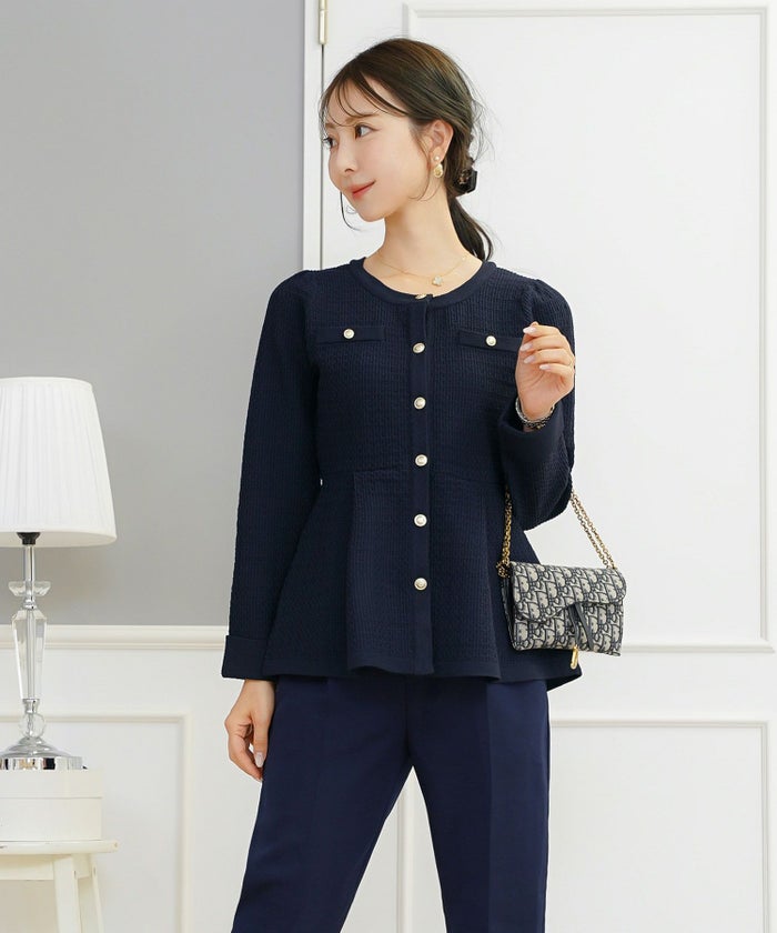 レディース ペプラム ニット ジャケット ノーカラー クルーネック セレモニー 入卒 授業参観 式 きれいめ 上品 シンプル ストレッチ オケージョン 入園 卒業 エレガント アイボリー ピンク ネイビー アソート柄 ツイード 春 秋 冬