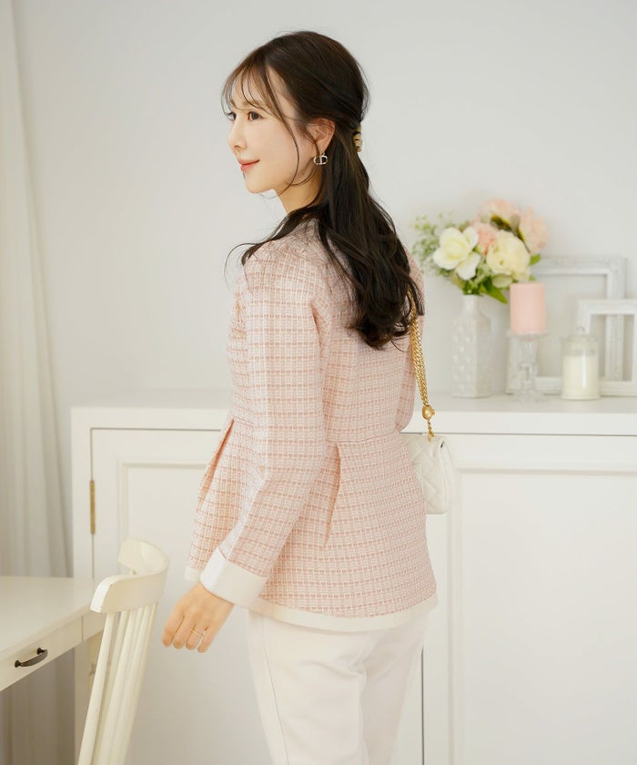 レディース ペプラム ニット ジャケット ノーカラー クルーネック セレモニー 入卒 授業参観 式 きれいめ 上品 シンプル ストレッチ オケージョン 入園 卒業 エレガント アイボリー ピンク ネイビー アソート柄 ツイード 春 秋 冬