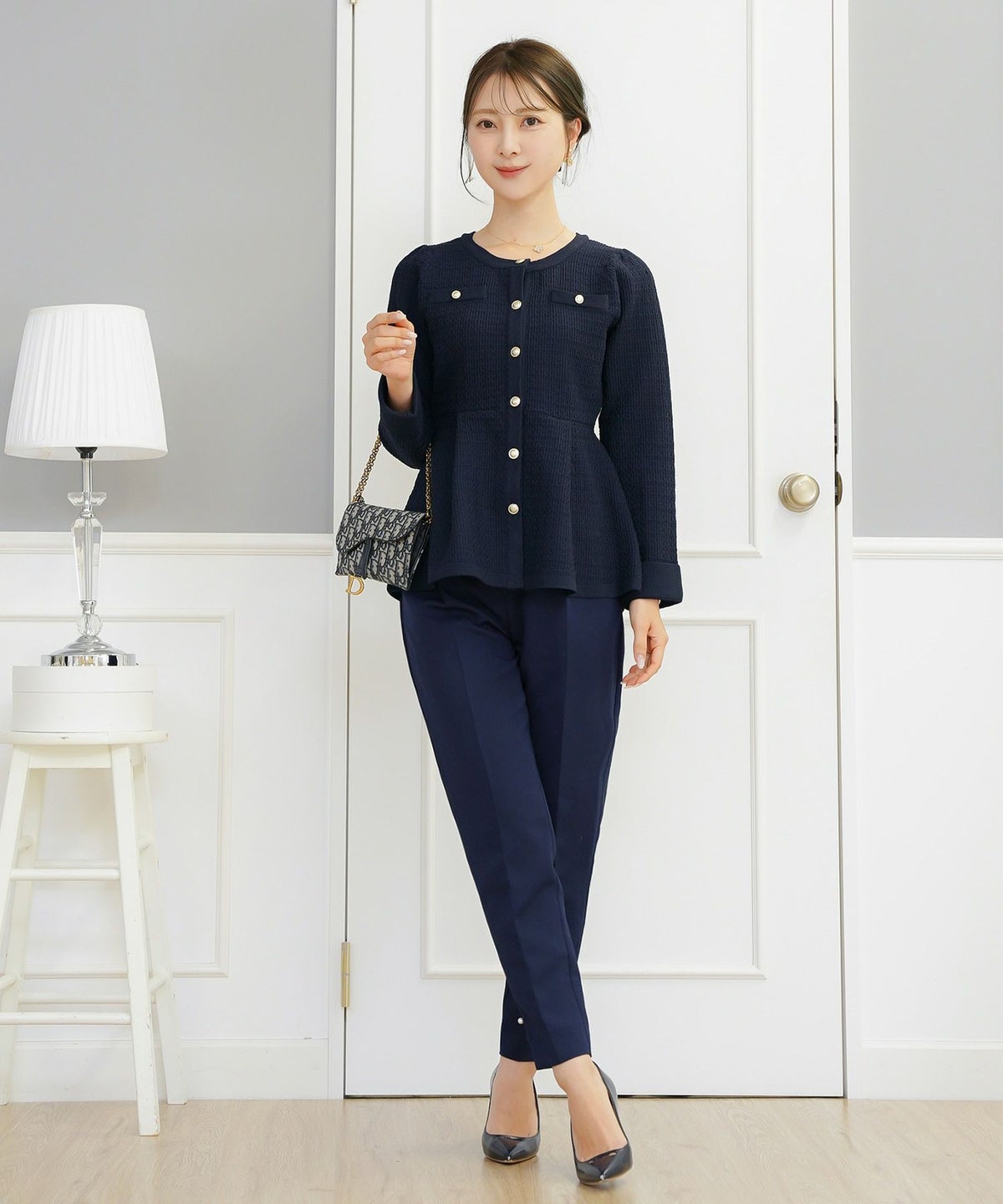 レディース ペプラム ニット ジャケット ノーカラー クルーネック セレモニー 入卒 授業参観 式 きれいめ 上品 シンプル ストレッチ オケージョン 入園 卒業 エレガント アイボリー ピンク ネイビー アソート柄 ツイード 春 秋 冬